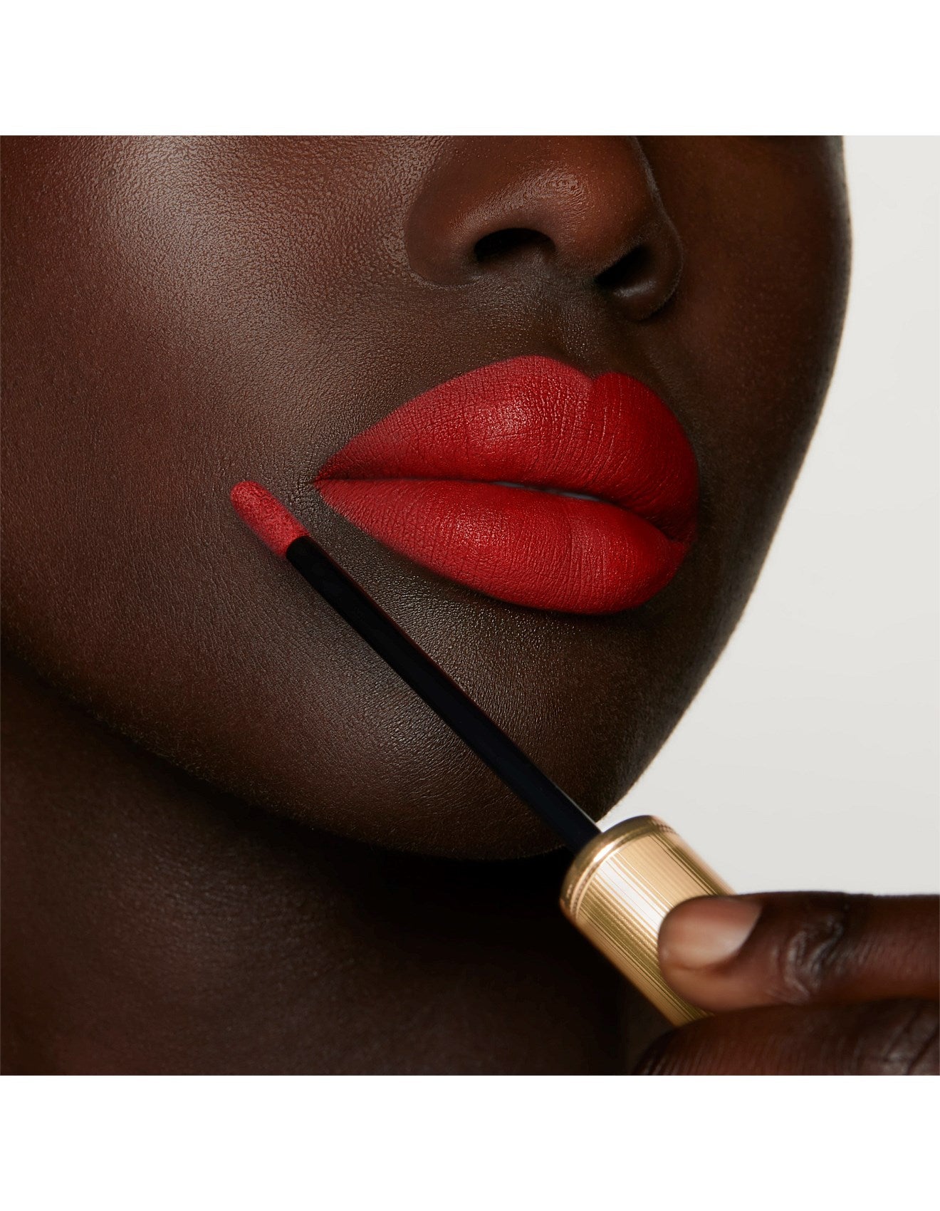 Gucci Liquid Soft Matte N° 25 Goldie Red Lipstick